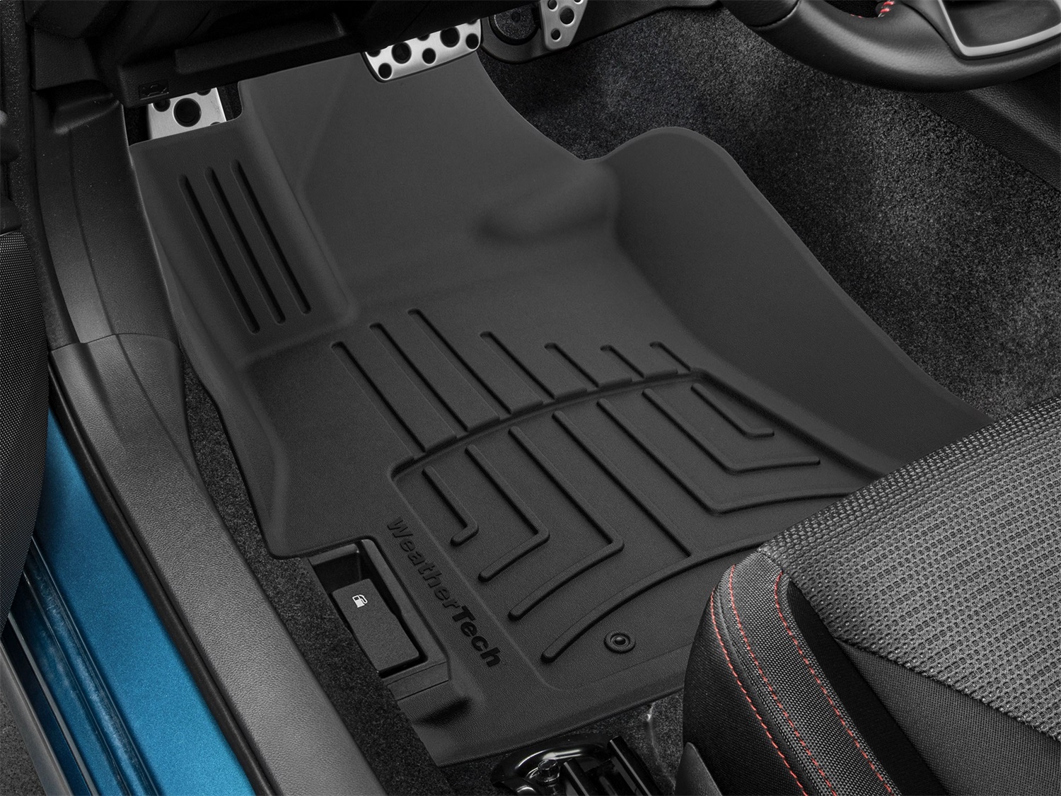 WeatherTech FloorLinerTM HP; Black; Front 4411071IM thumbnail 1