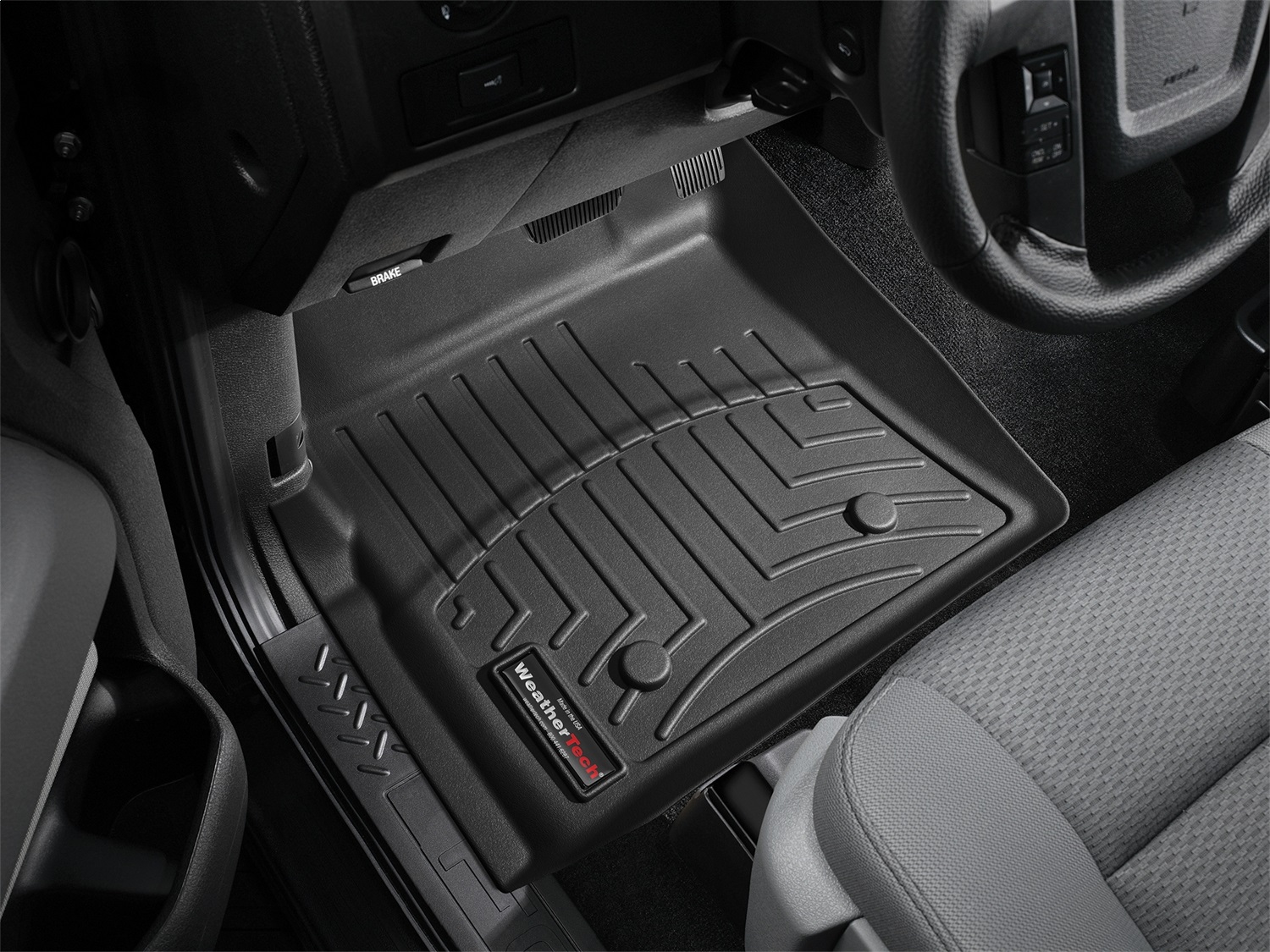 WeatherTech FloorLinerTM DigitalFit; Black; Front 446131 thumbnail 0