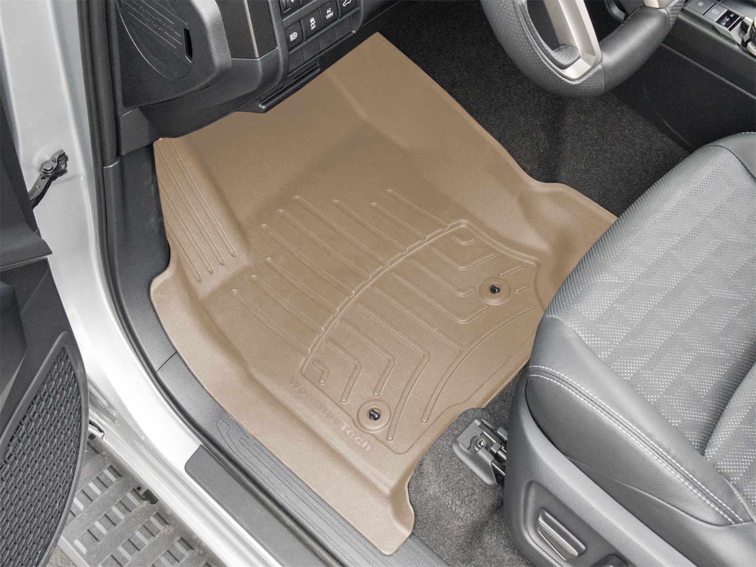 WeatherTech FloorLinerTM HP; Tan; Front 4519191IM thumbnail 0