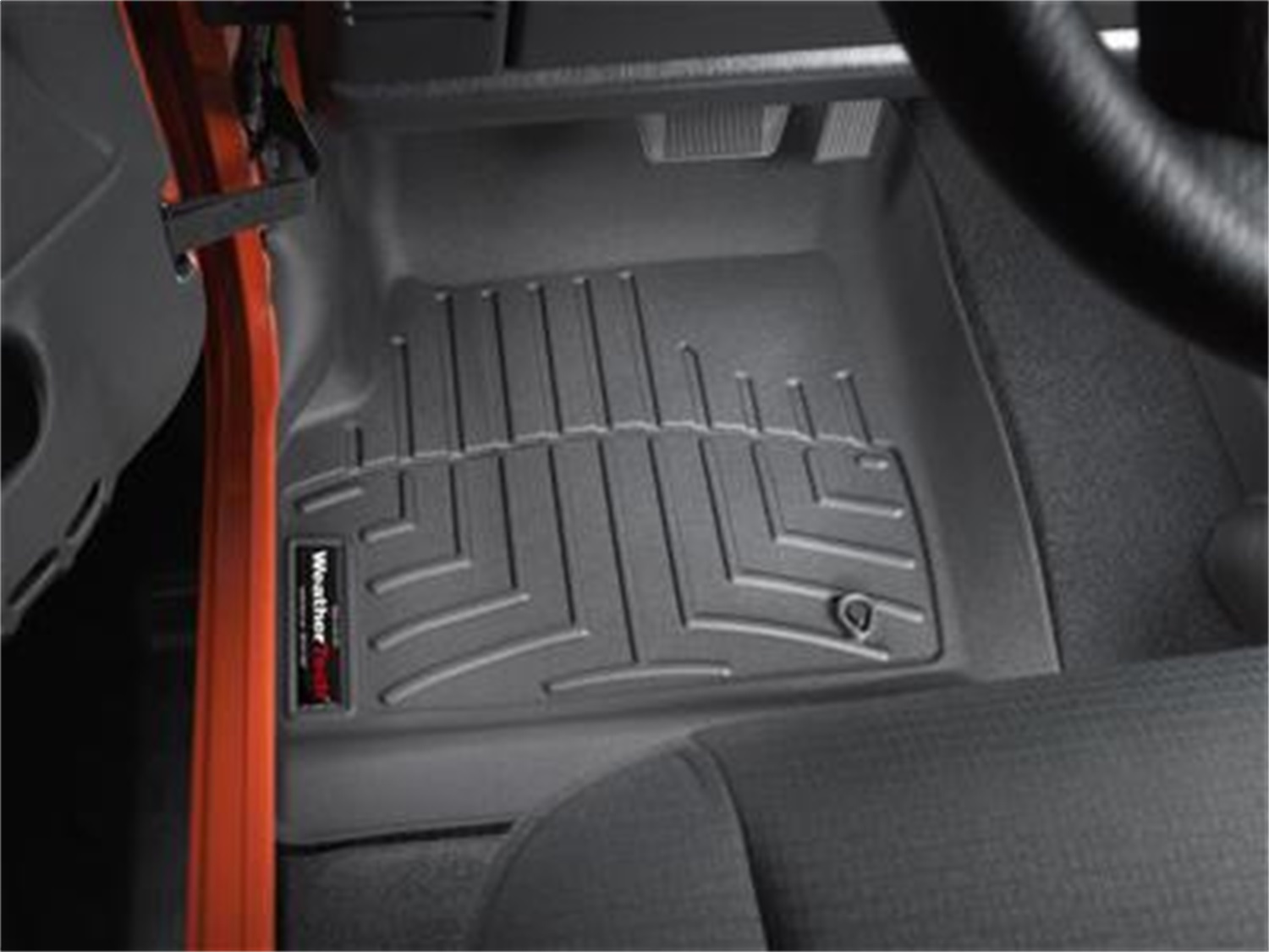 WeatherTech FloorLinerTM DigitalFit; Black; Front 440421 thumbnail 1