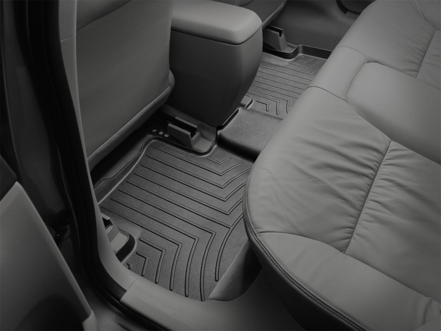 WeatherTech FloorLinerTM DigitalFit; Black; Rear 443732 thumbnail 1