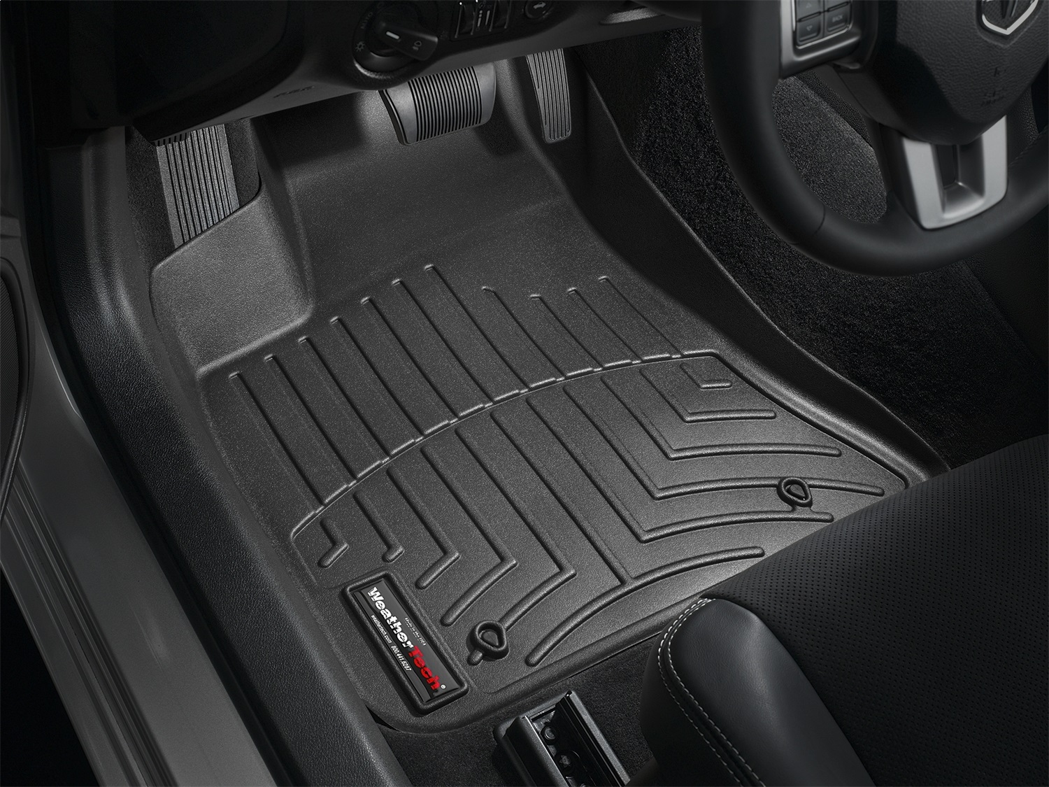 WeatherTech FloorLinerTM DigitalFit; Black; Front 443791 thumbnail 1