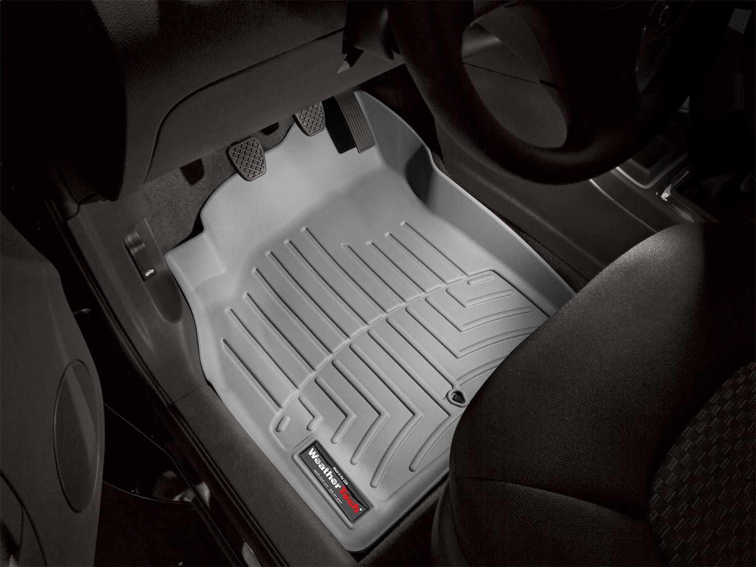 WeatherTech FloorLinerTM DigitalFit; Gray; Front 461451 thumbnail 0