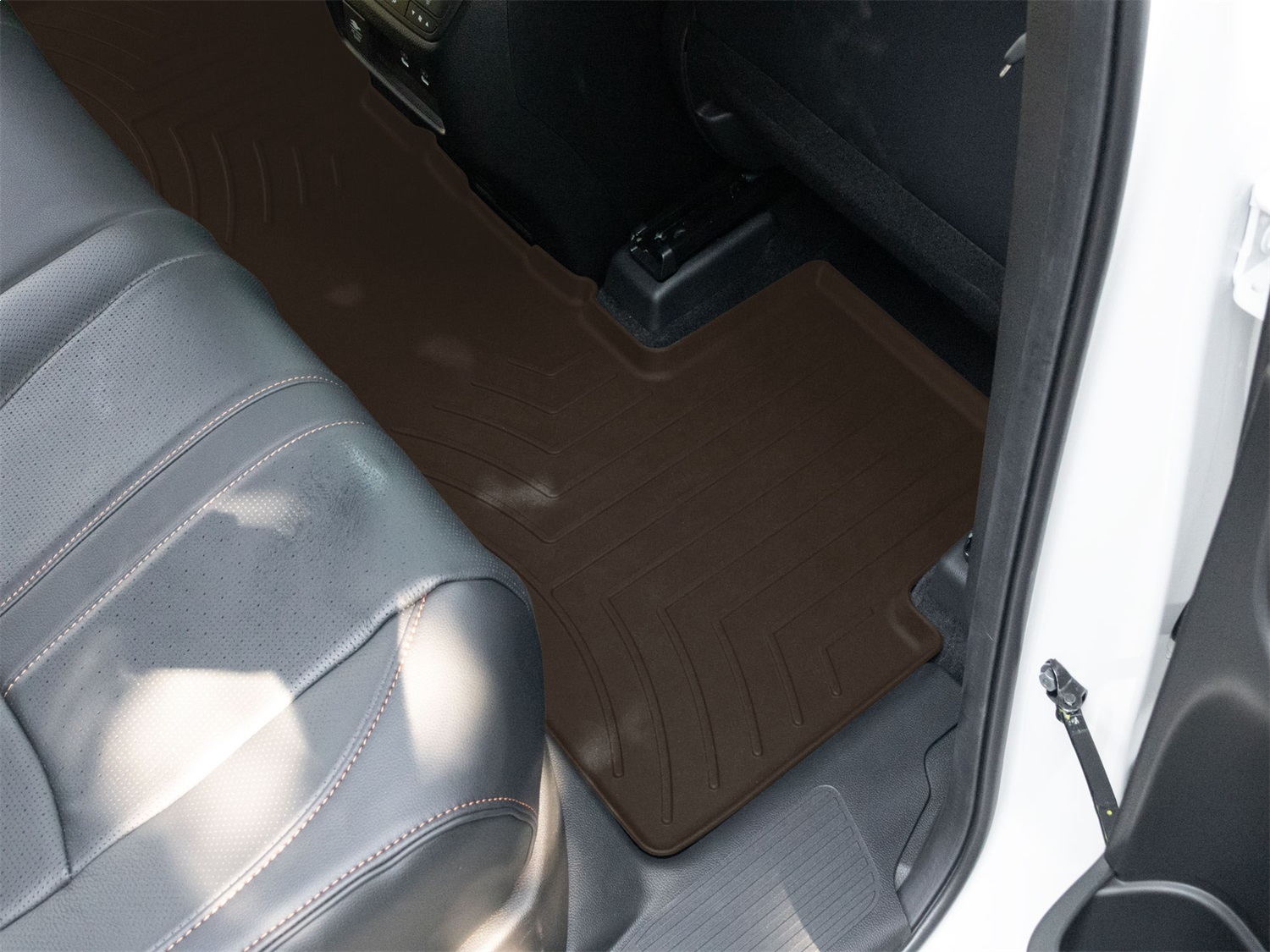 WeatherTech FloorLinerTM HP; Cocoa; Rear 4717963IM thumbnail 0