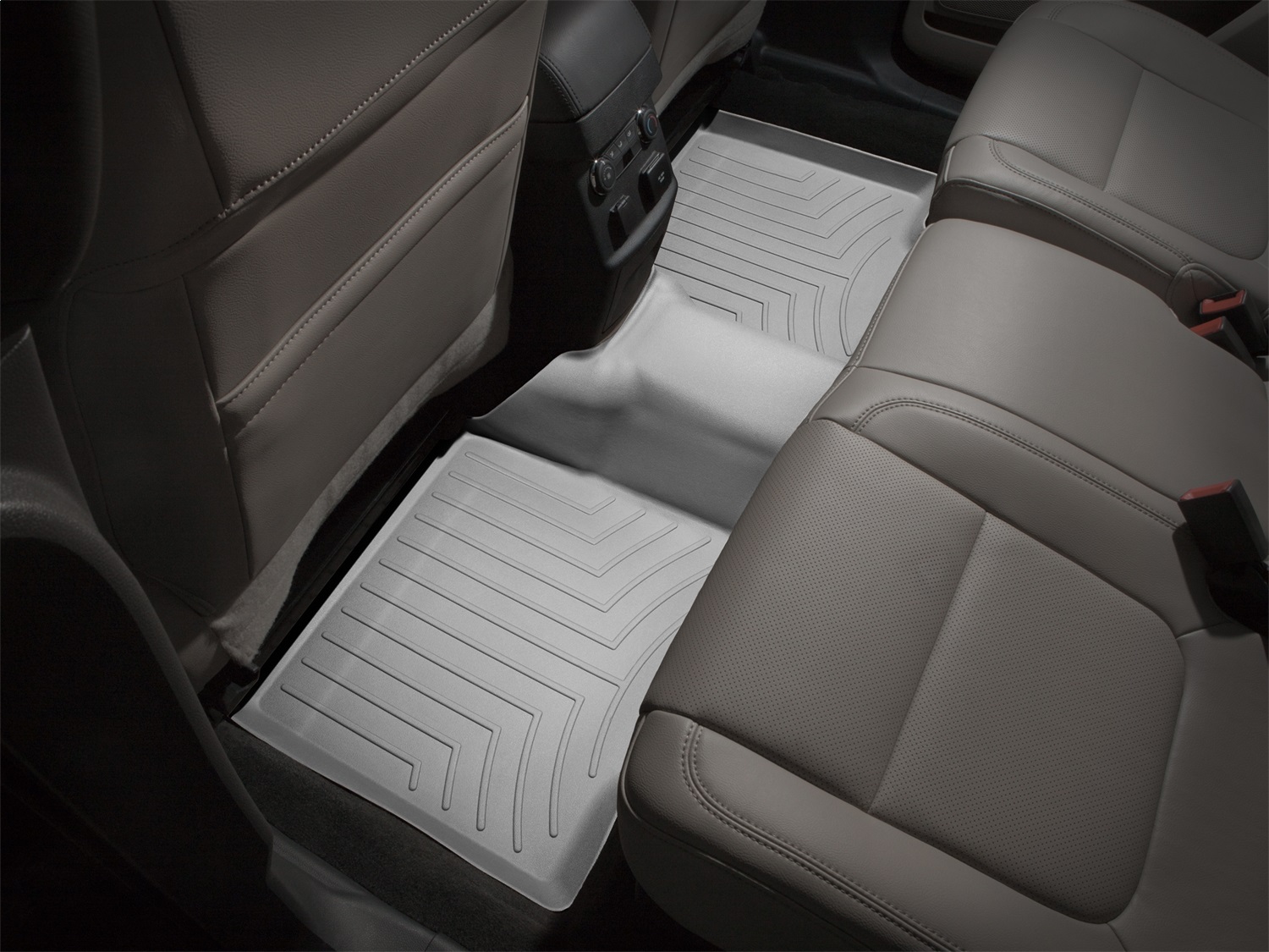 WeatherTech FloorLinerTM DigitalFit; Gray; Rear 463592 thumbnail 0