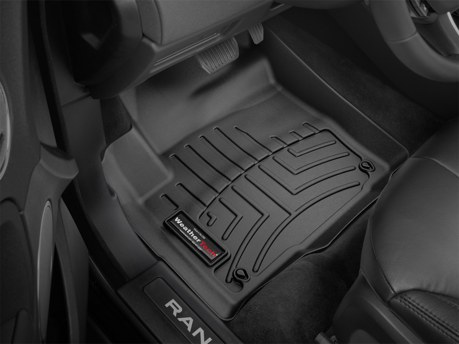 WeatherTech FloorLinerTM DigitalFit; Black; Front 444041 thumbnail 1