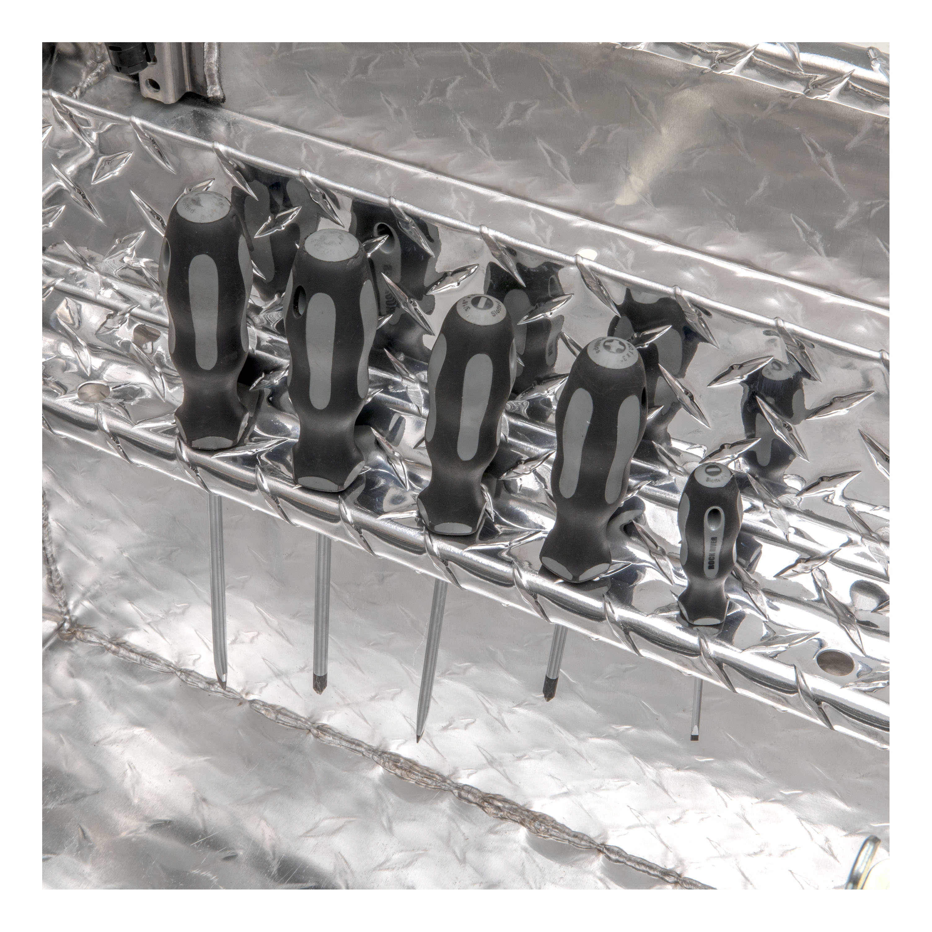 UWS EC50009 72-Inch Heavy-Wall Aluminum Gull Wing Truck Tool Box with RigidCore Lids thumbnail 8