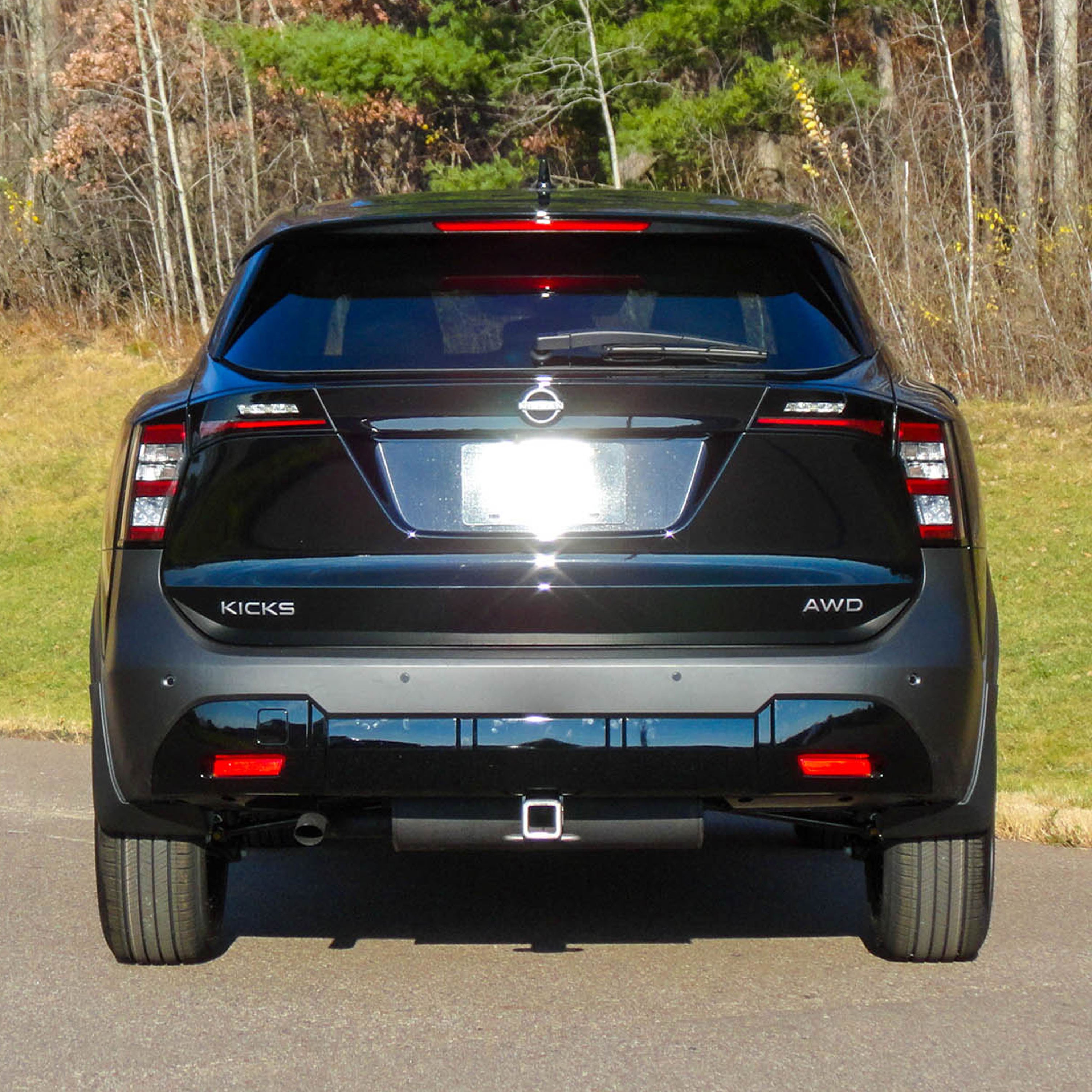 2025 - 2026 Nissan Kicks Curt 2" Class 3 Trailer Tow Hitch + 5-Flat Wiring Kit Tow Boat/Utility Trailer with Surge Brakes 13628 thumbnail 8