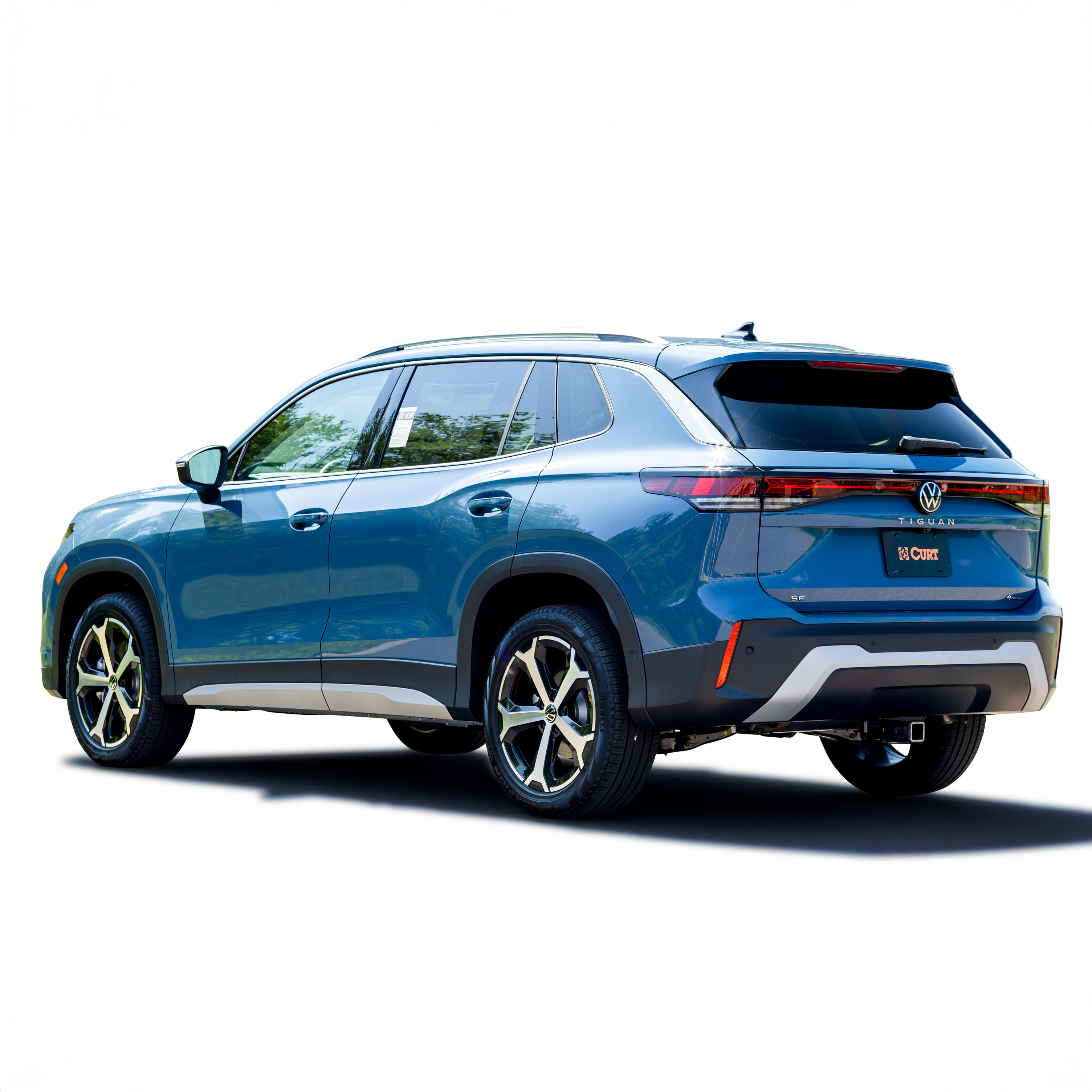 2025 - 2026 Volkswagen Tiguan Curt 2", Class 3 Trailer Tow Hitch + 4-flat Wiring Kit 13639 thumbnail 3