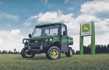 UTV Recovery 101: How to Get that John Deere Gator Out of the Mud