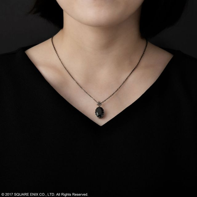 NIER:AUTOMATA SILVER NECKLACE - 2B (YORHA NO. 2 TYPE B) | SQUARE