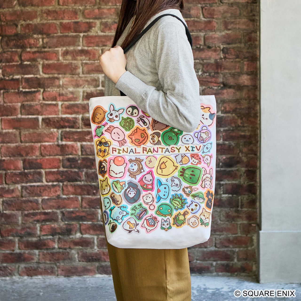 FINAL FANTASY XIV Reversible Tote Bag | SQUARE ENIX Store