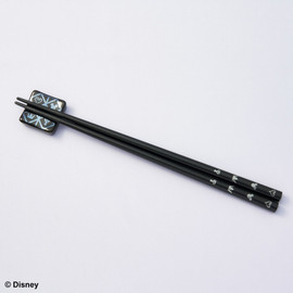 KINGDOM HEARTS 20TH ANNIVERSARY CHOPSTICKS & CHOPSTICK RESTS
