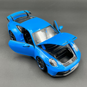 Maisto Porsche 911 GT3 Blue with openable features Maisto Porsche 911 GT3 Blue with openable features