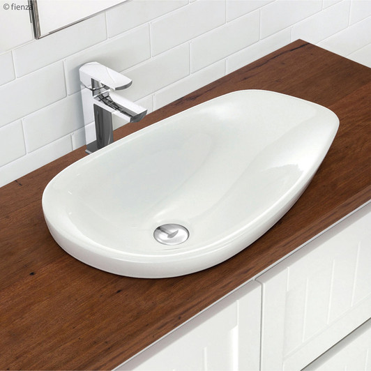 Gloss white semi inset oyster basin Gloss white semi inset oyster basin
