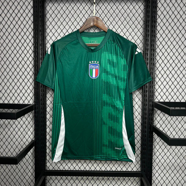24/25 Italy Training Kit Stadium Version