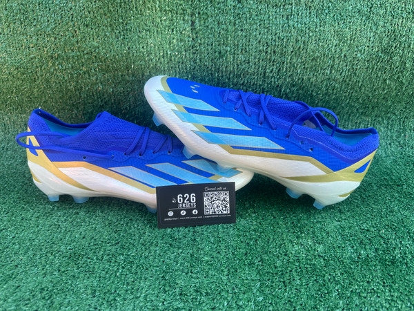 Adidas Cleats 9.5 US