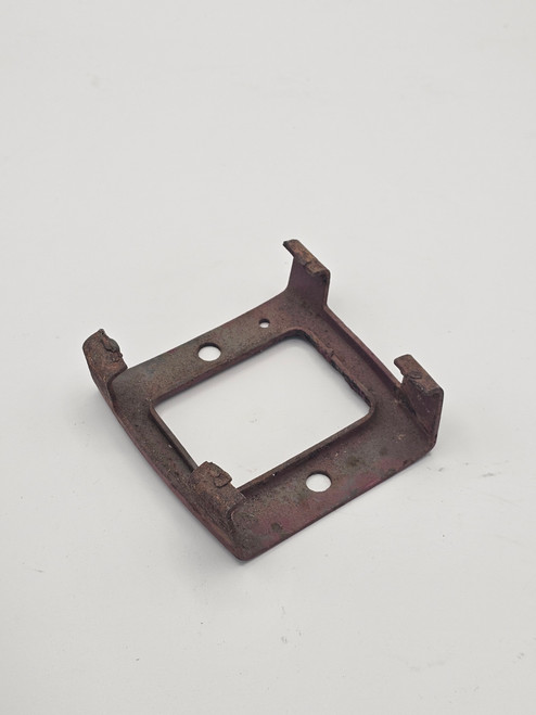 Taillight Bulbholder Bracket 60-69