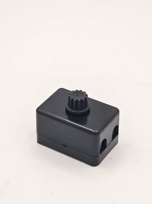 Fuse Box, 2-Fuse, 56-57