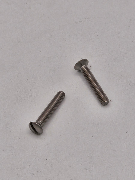 58-64.5 Turn Signal Lens Retainer Screw