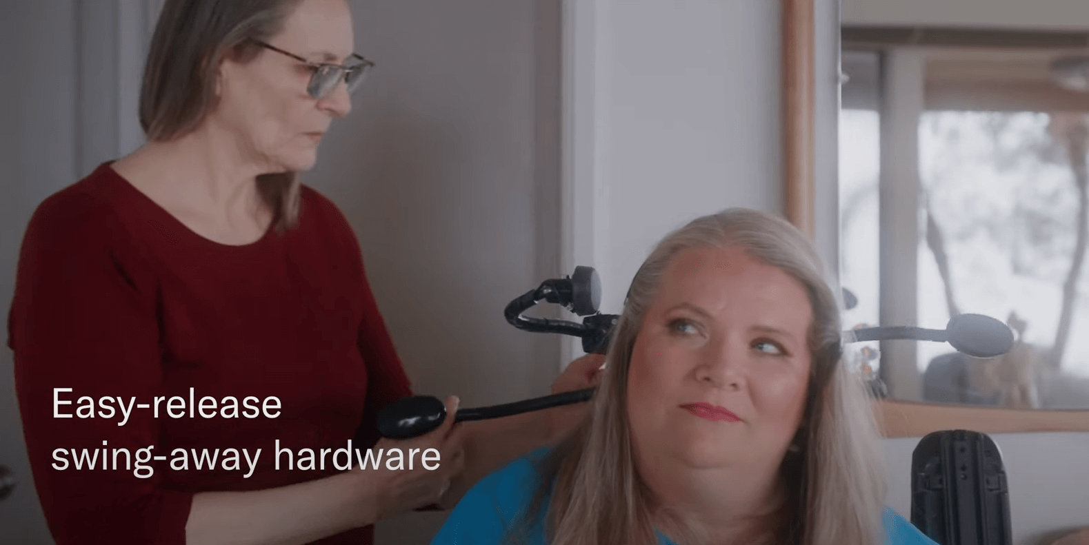 Easy-Release swing-away hardware