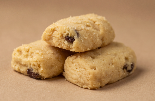 Chocolate Chip Shortbread - ilovesweets