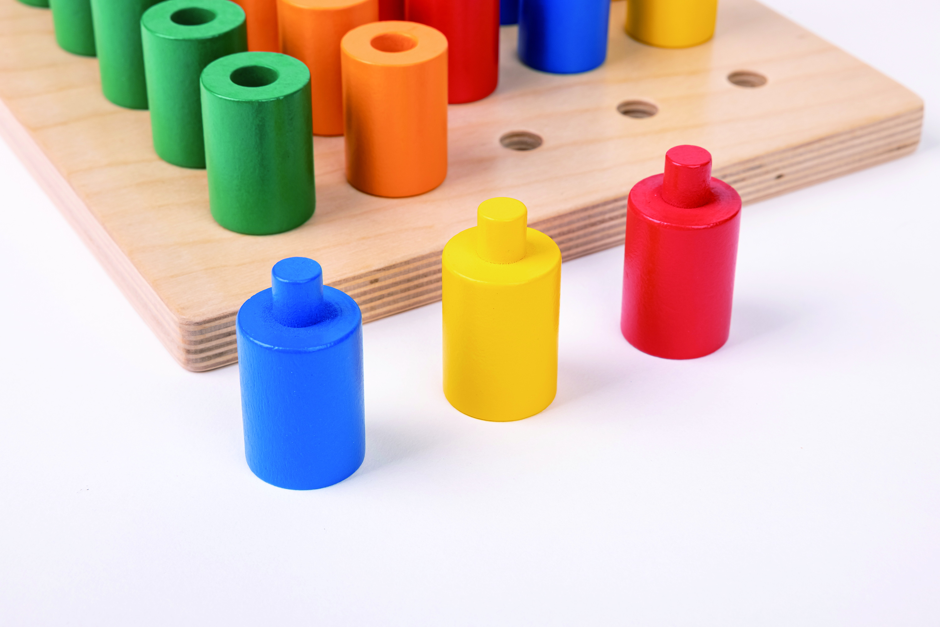 HAPE LITTLE ROOM BUILD UP PEG BOARD