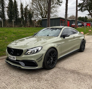 CT Carbon Mercedes W205 C63 / C63S Front Bumper Carbon Fibre Canards / Fins CT Carbon Mercedes W205 C63 / C63S Front Bumper Carbon Fibre Canards / Fins