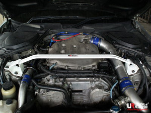 Ultra Racing Nissan 350Z Front Strut Brace Ultra Racing Nissan 350Z Front Strut Brace