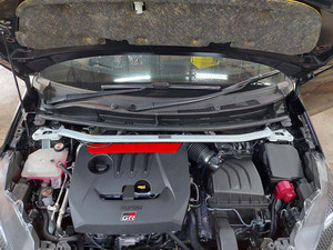 Ultra Racing Toyota GR Yaris 2020- Front Strut Brace Ultra Racing Toyota GR Yaris 2020- Front Strut Brace