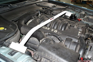 Ultra Racing Jaguar XJ-8 (X-308) Front Strut Brace Ultra Racing Jaguar XJ-8 (X-308) Front Strut Brace