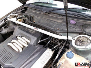 Ultra Racing Audi A6 (C4) Front Strut Brace Ultra Racing Audi A6 (C4) Front Strut Brace