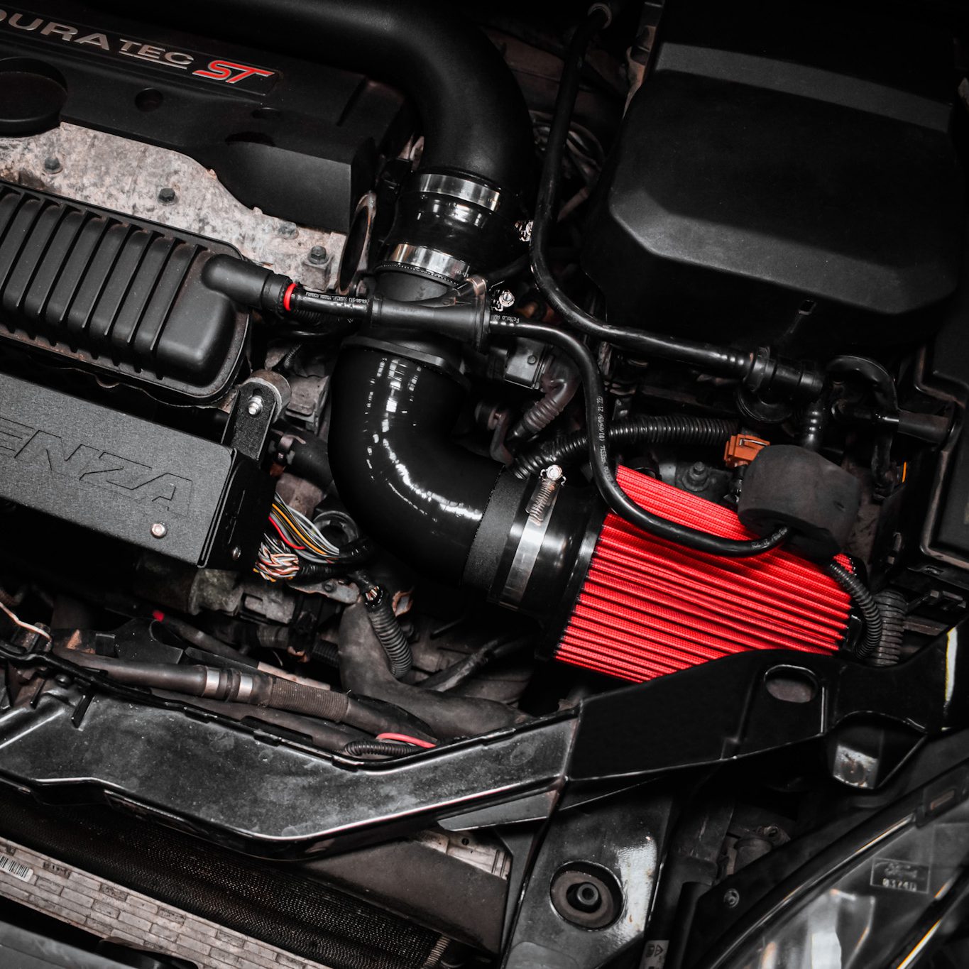 Direnza Cold Air Induction Kit - Ford Focus MK2 ST225 2.5 (05-11) with ECU Heat Sheild Direnza Cold Air Induction Kit - Ford Focus MK2 ST225 2.5 (05-11) with ECU Heat Sheild