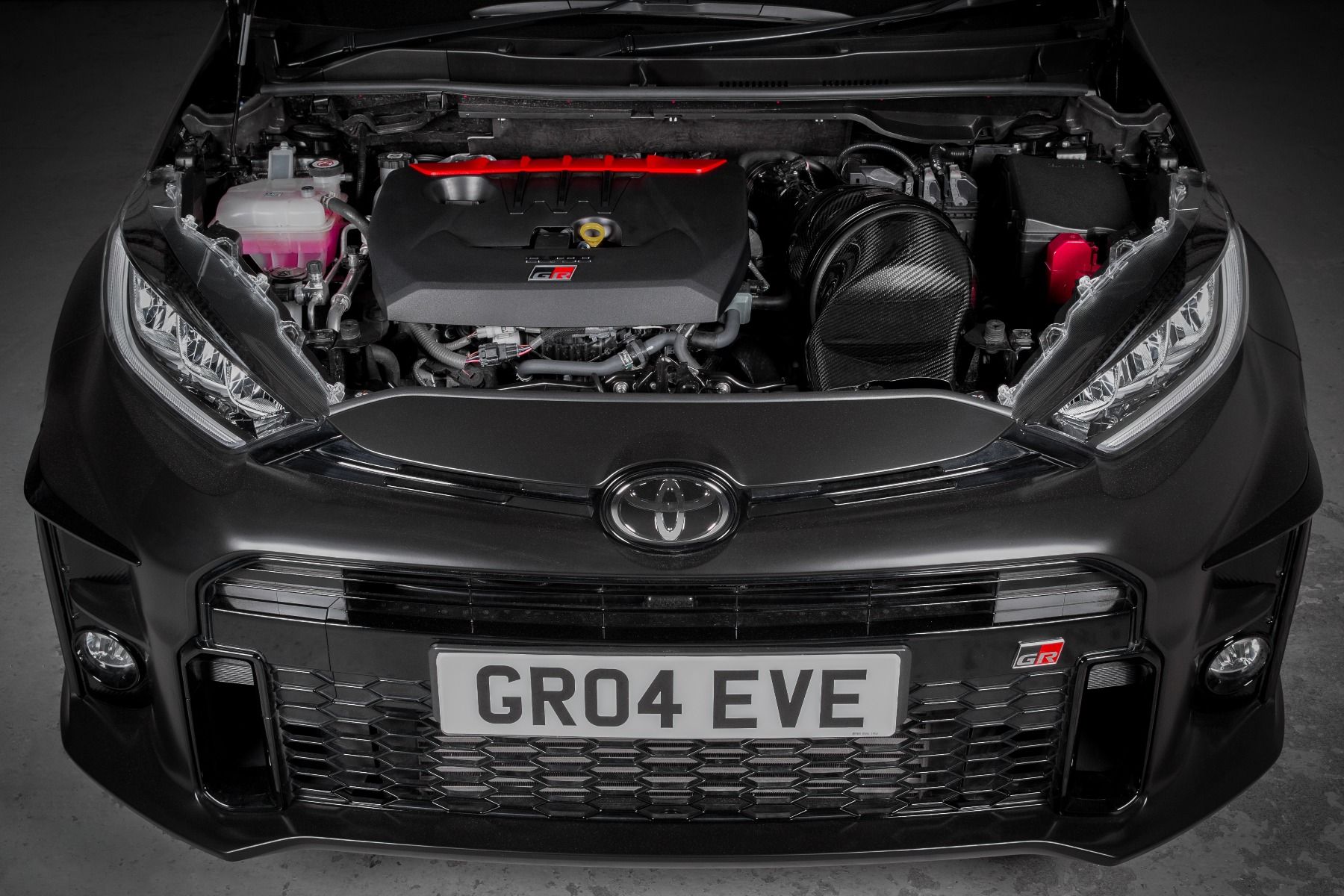 Eventuri Gloss Carbon Fibre Intake System - Toyota GR Yaris Eventuri Gloss Carbon Fibre Intake System - Toyota GR Yaris