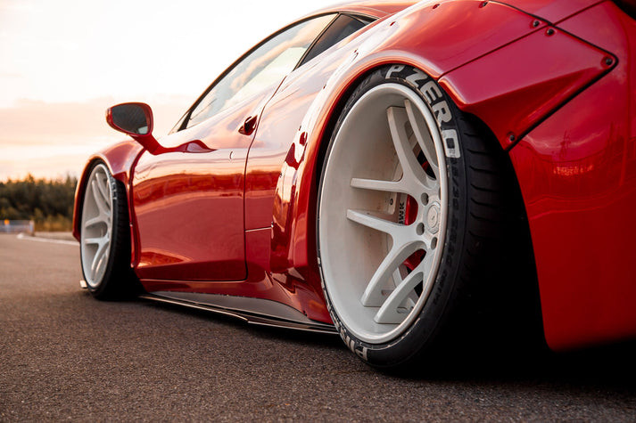 Liberty Walk LB WORKS Ferrari 458 Full Bumper Complete Body Kit (CFRP) (LB05-01) Liberty Walk LB WORKS Ferrari 458 Full Bumper Complete Body Kit (CFRP) (LB05-01)