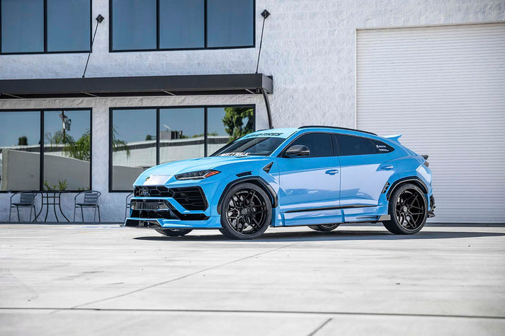 Liberty Walk LB Works Lamborghini Urus Complete Body Kit (FRP) (LB67-01) Liberty Walk LB Works Lamborghini Urus Complete Body Kit (FRP) (LB67-01)