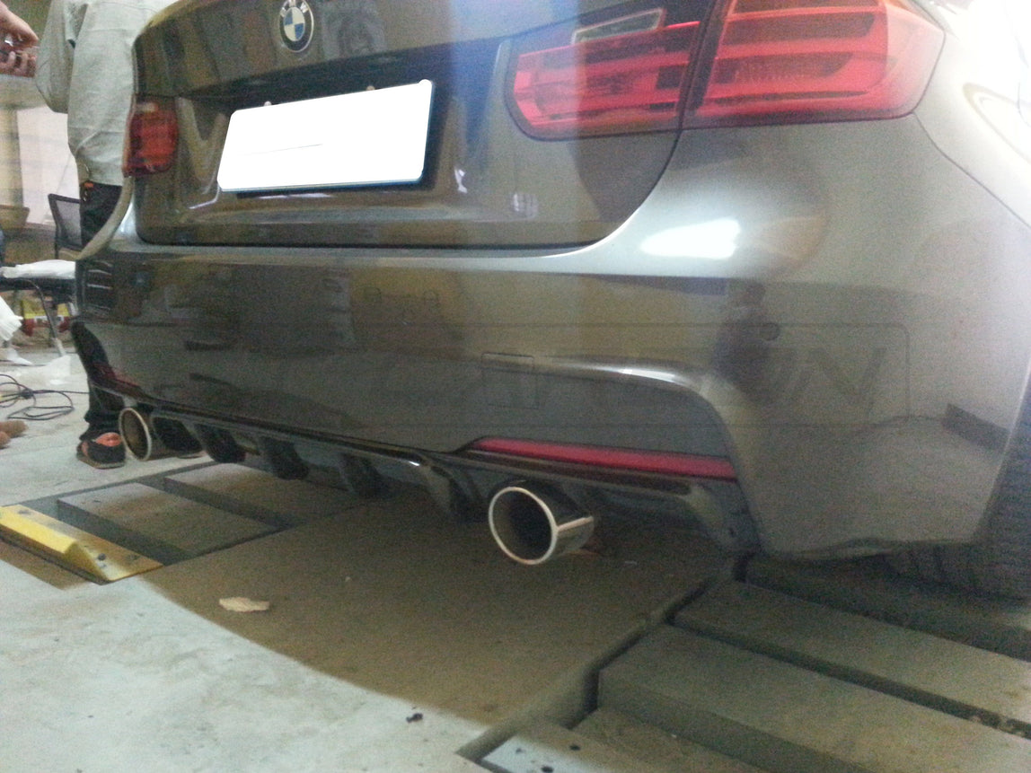 CT Carbon BMW 3 Series (F30 / F31) Carbon Fibre Rear Diffuser - MP STYLE - DUAL EXHAUST CT Carbon BMW 3 Series (F30 / F31) Carbon Fibre Rear Diffuser - MP STYLE - DUAL EXHAUST