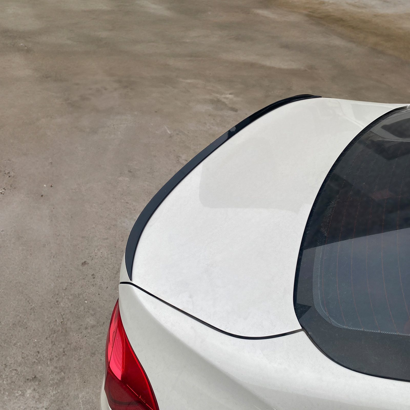 Gravity M3 Style Gloss Black Spoiler for BMW 3 Series F30 (12-19) Gravity M3 Style Gloss Black Spoiler for BMW 3 Series F30 (12-19)