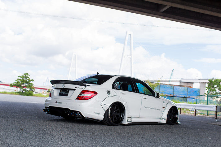 Liberty Walk LB WORKS C63 COUPE / SALOON Complete Body Kit (CFRP) (LB21-01) Liberty Walk LB WORKS C63 COUPE / SALOON Complete Body Kit (CFRP) (LB21-01)