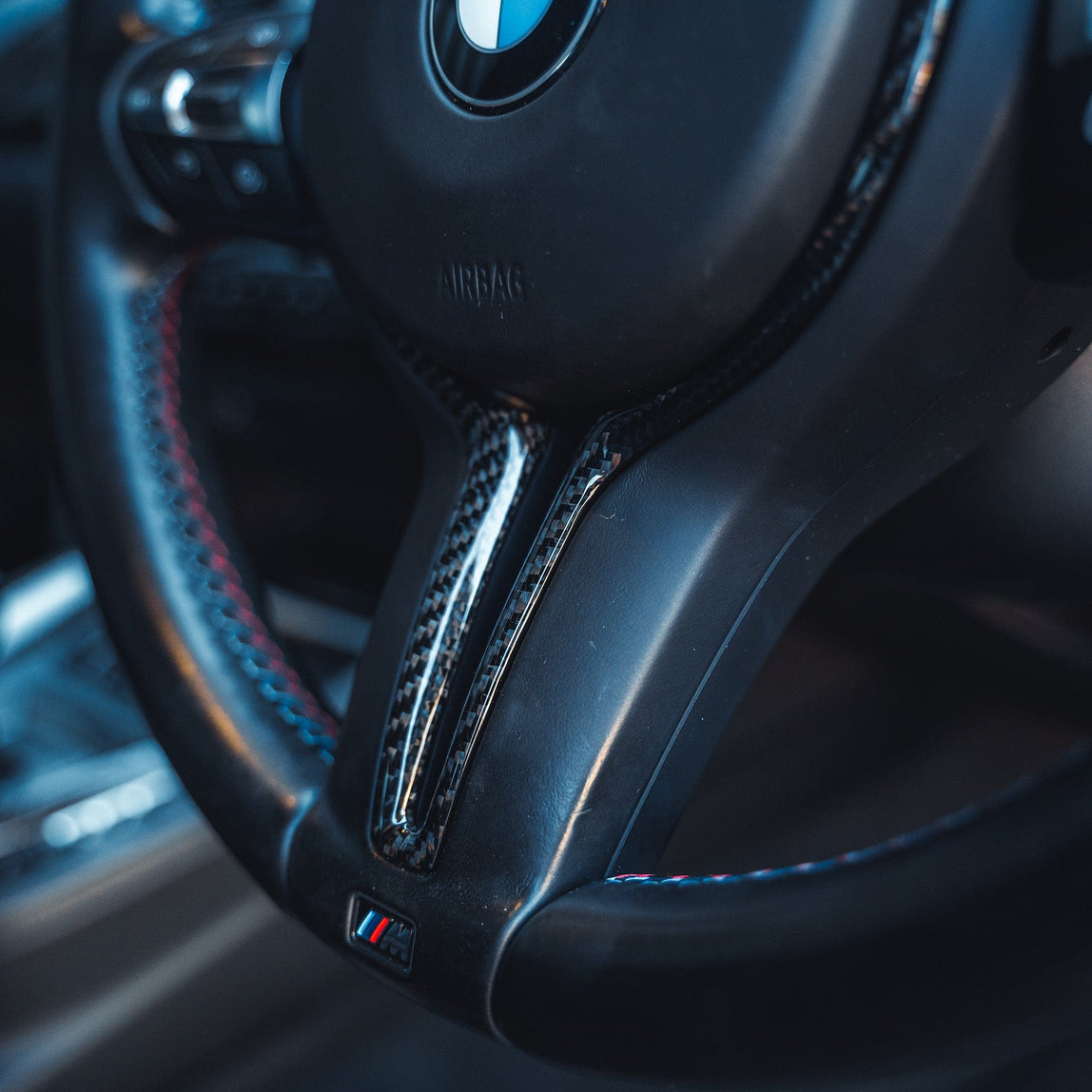 CT Carbon BMW M Cars F Series Carbon Fibre Steering Wheel Trim (2012-2020) CT Carbon BMW M Cars F Series Carbon Fibre Steering Wheel Trim (2012-2020)