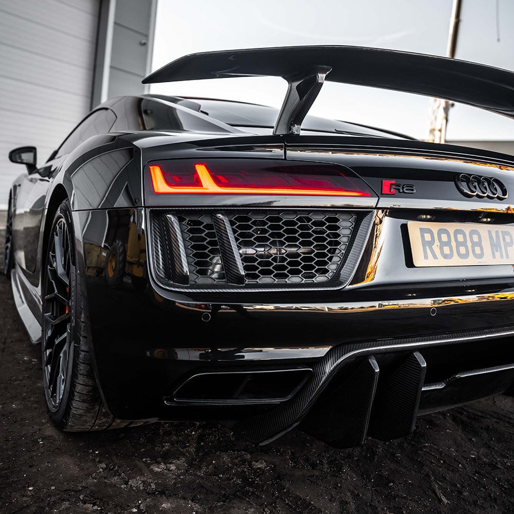 CT Carbon Audi R8 V10 Gen 2 Carbon Fibre Rear Side Grille CT Carbon Audi R8 V10 Gen 2 Carbon Fibre Rear Side Grille