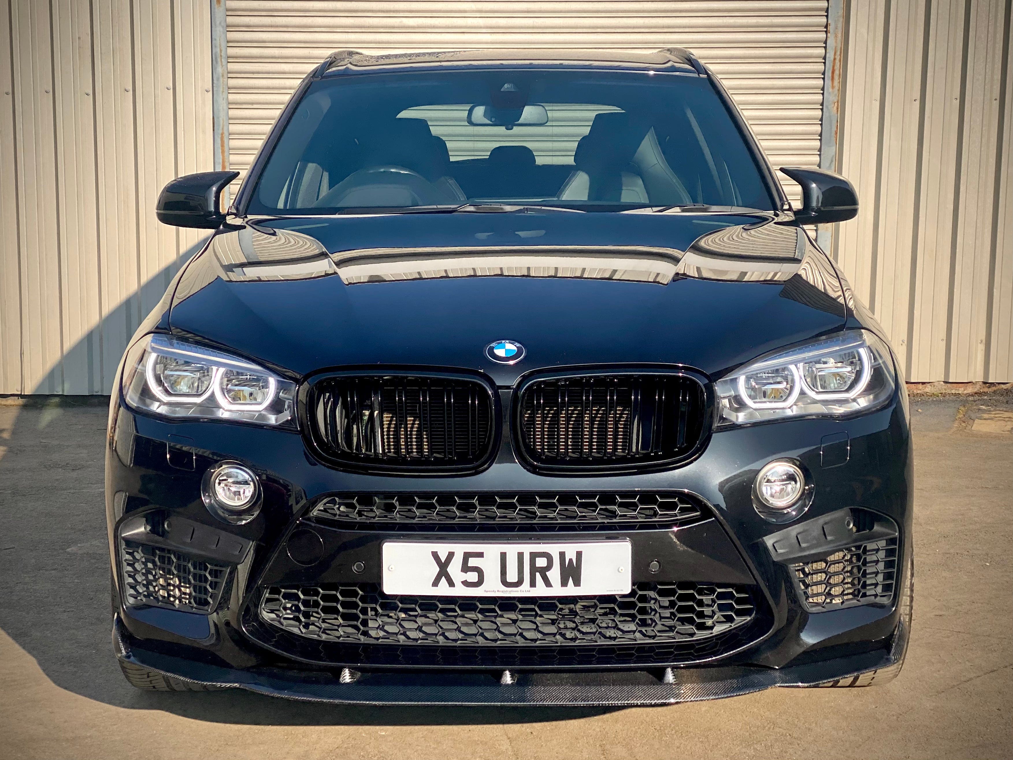 BMW X5M / X6M (F16 / F15) Double Slat Black Grille - BLAK By CT Carbon BMW X5M / X6M (F16 / F15) Double Slat Black Grille - BLAK By CT Carbon