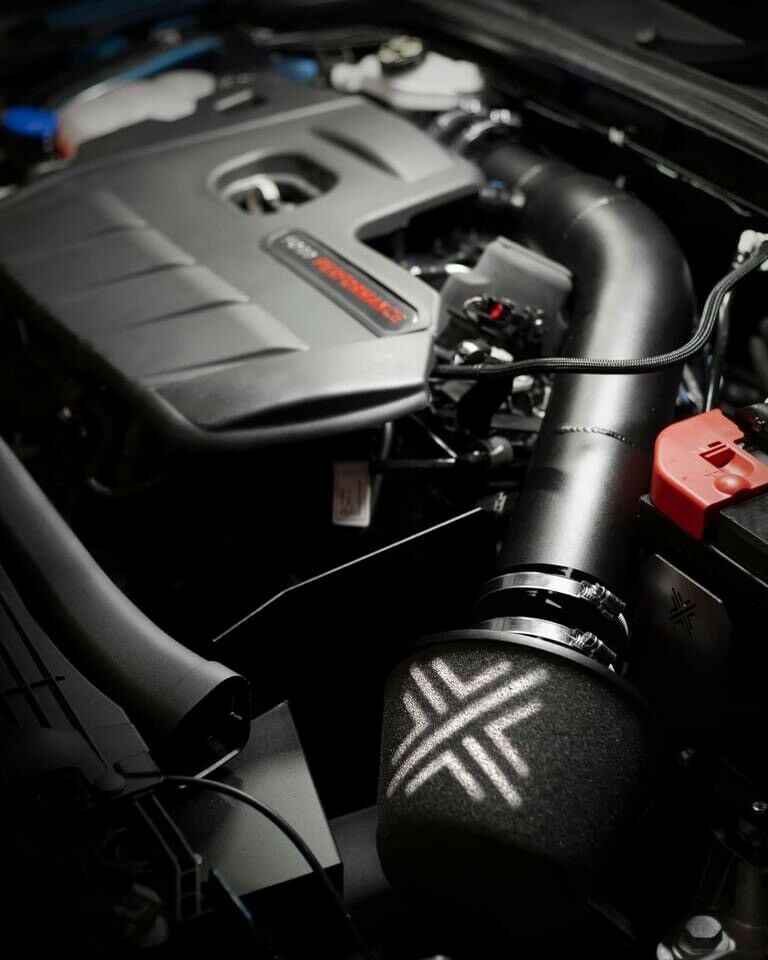 Pipercross Induction Kit with Heat Shield for Ford Focus ST MK4 Pipercross Induction Kit with Heat Shield for Ford Focus ST MK4