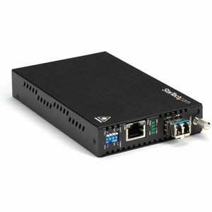 StarTech.com Gigabit Ethernet Copper-to-Fiber Media Converter - SM LC - 10 km - Ethernet Media Converter - GbE Converter - Convert & extend a GbE connection up to 10 km (6.2 mi) using single-mode LC fiber cable - Gigabit Ethernet Copper-to-Fiber Medi