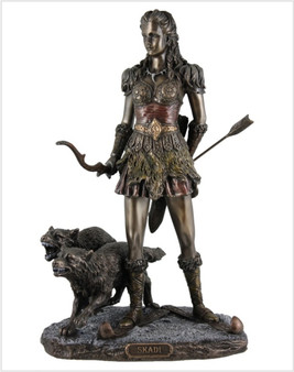 Skadi Statue
