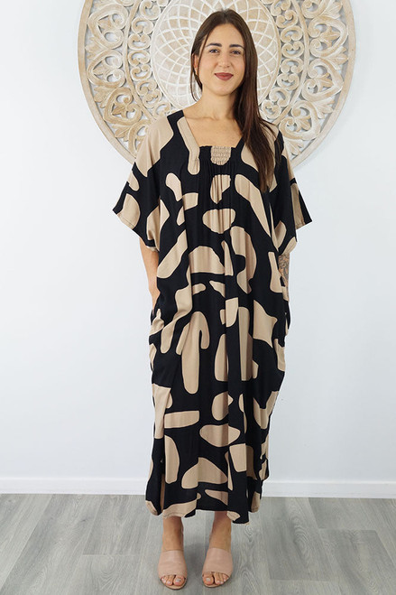 Black 'Abstract Geo' Bermuda Kaftan