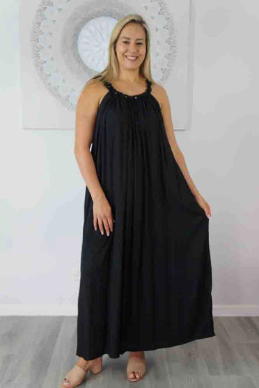 Long Magnum Black Dress