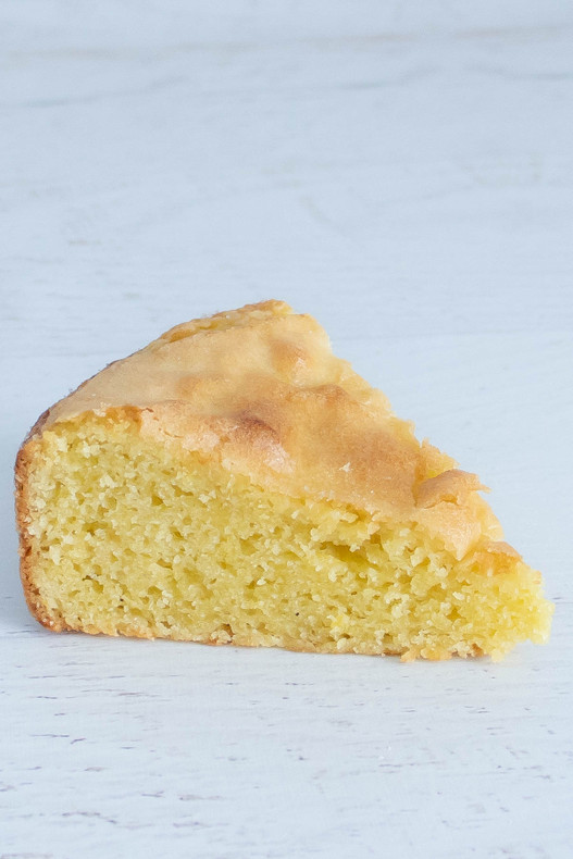 Mediterranean Lemon Olive Oil Cake