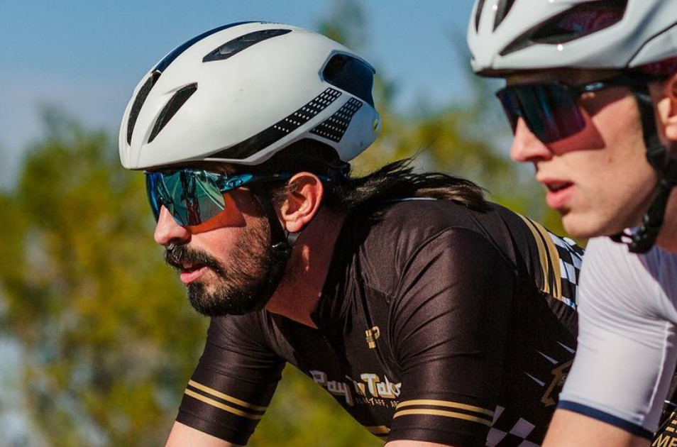 Discover the perfect shades: Exploring the various types of sunglasses for cyclists.