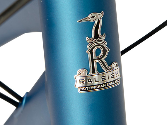 Raleigh Strada City Ladies Hybrid Bike